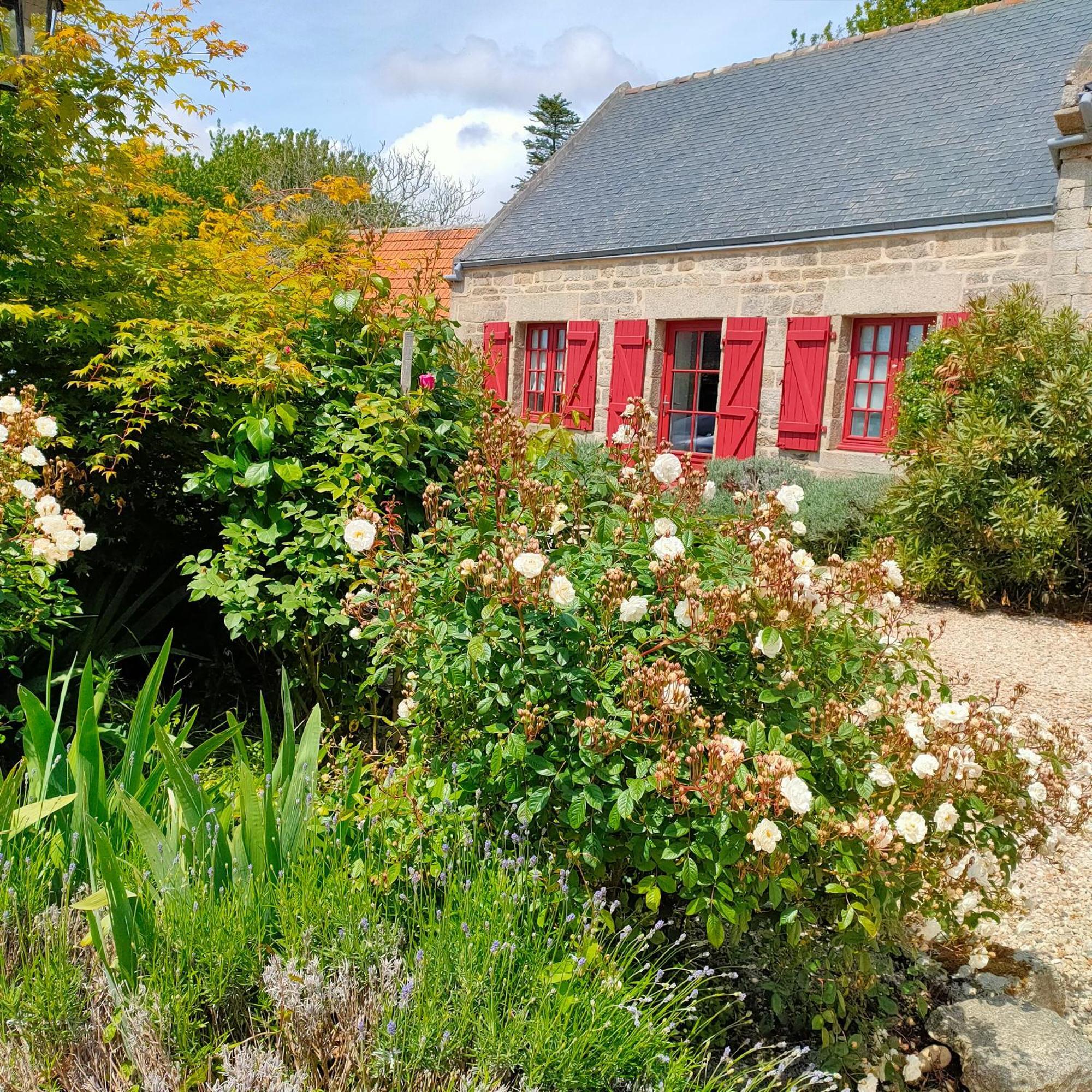 Location De La Ferme De Kerraoul Combrit Exterior foto