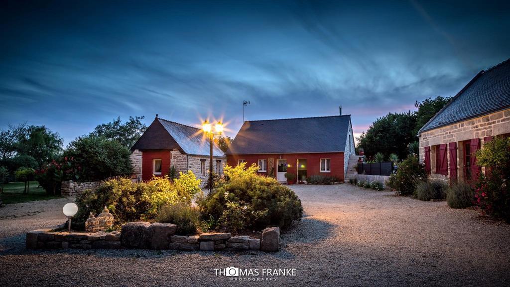 Location De La Ferme De Kerraoul Combrit Exterior foto